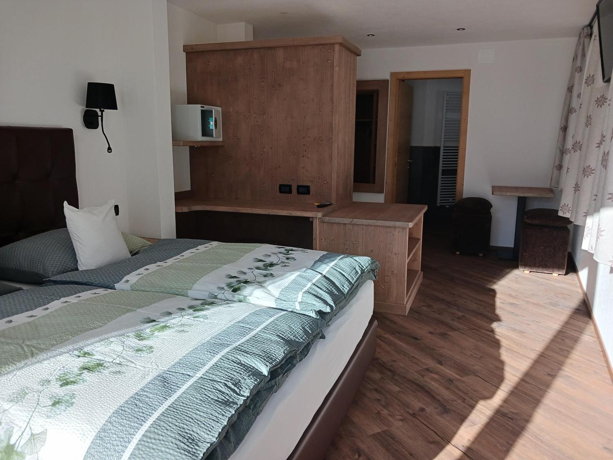 La Campagnola Hotel Canazei Luaran gambar